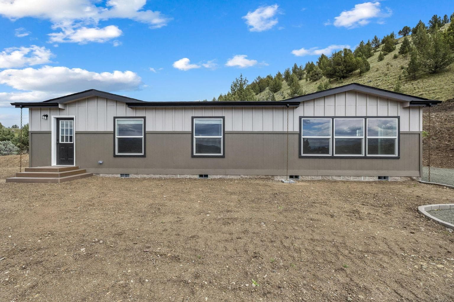 Photo of 92699 Hidden Hills 1 of 41