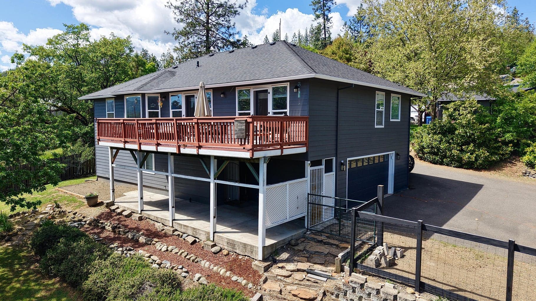 Photo of 381 Pinetop 2 of 66