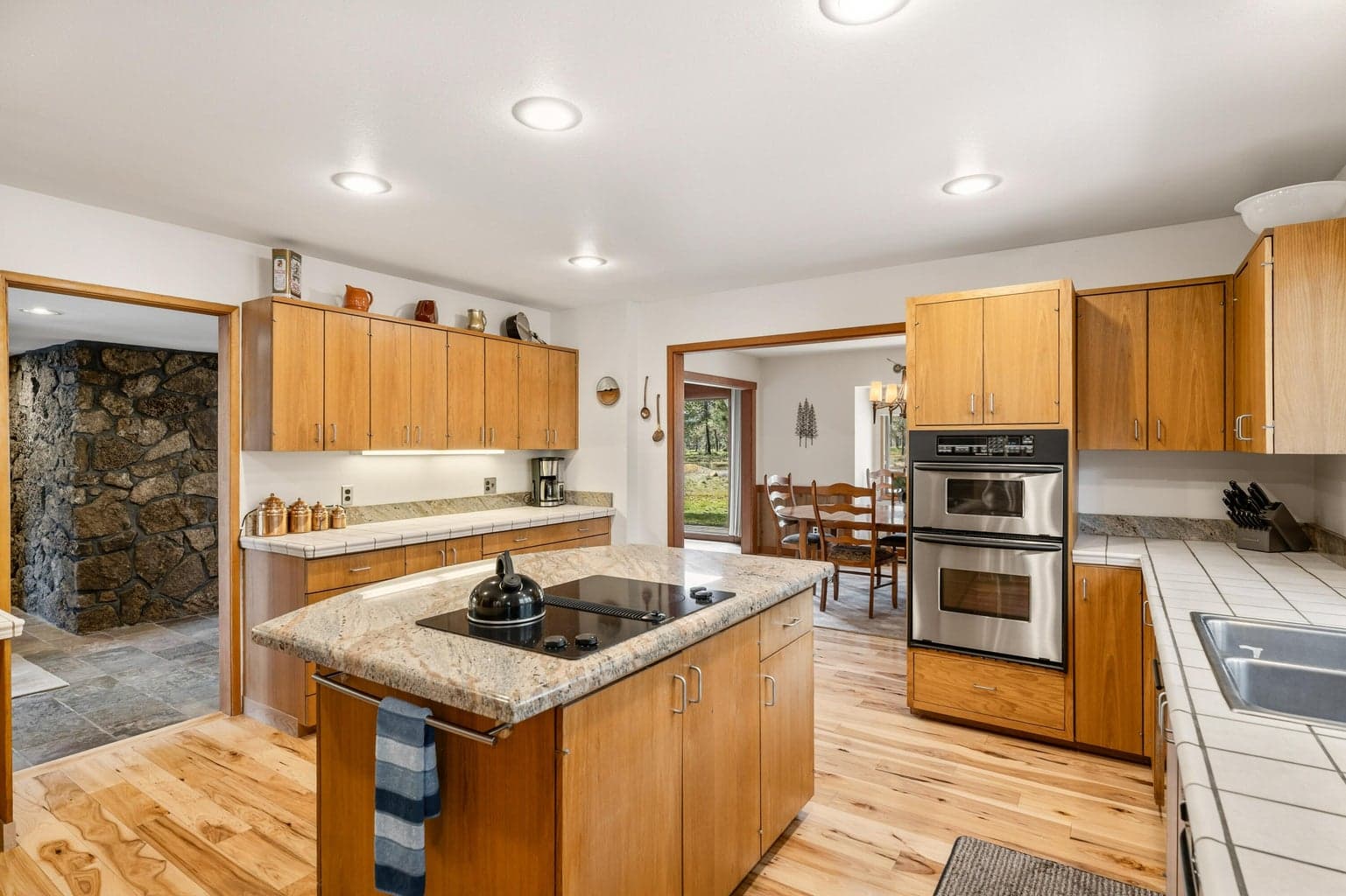 Photo of 17866 Grouse Lane 14 of 58