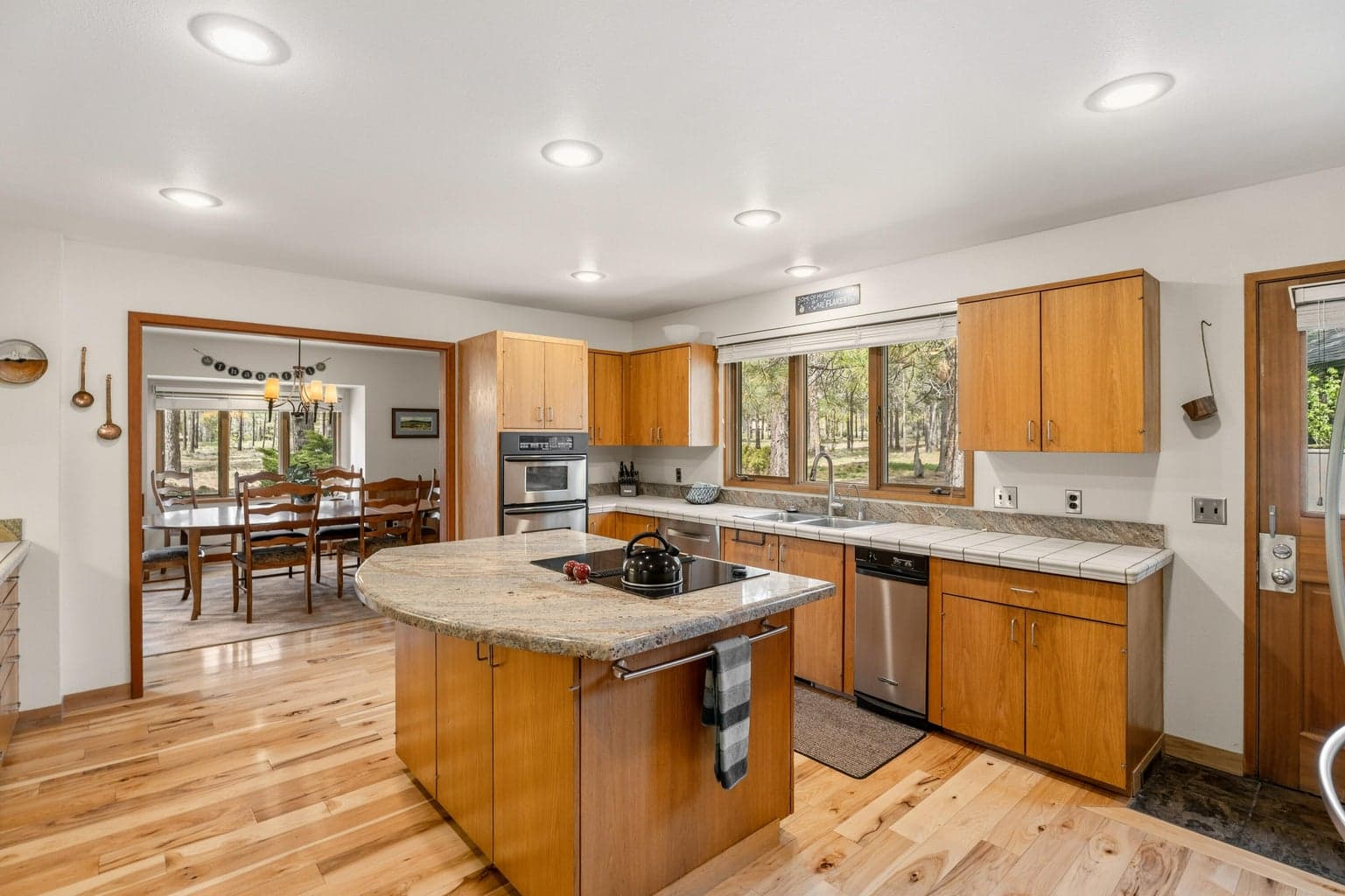 Photo of 17866 Grouse Lane 17 of 58
