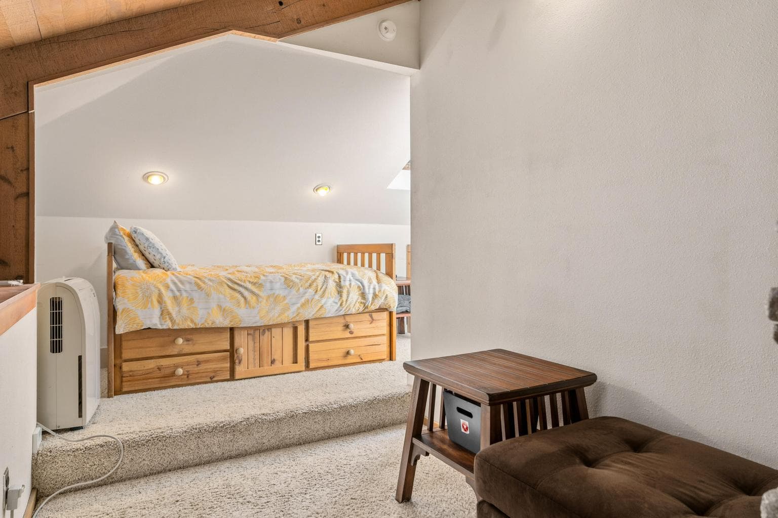 Photo of 17866 Grouse Lane 23 of 58
