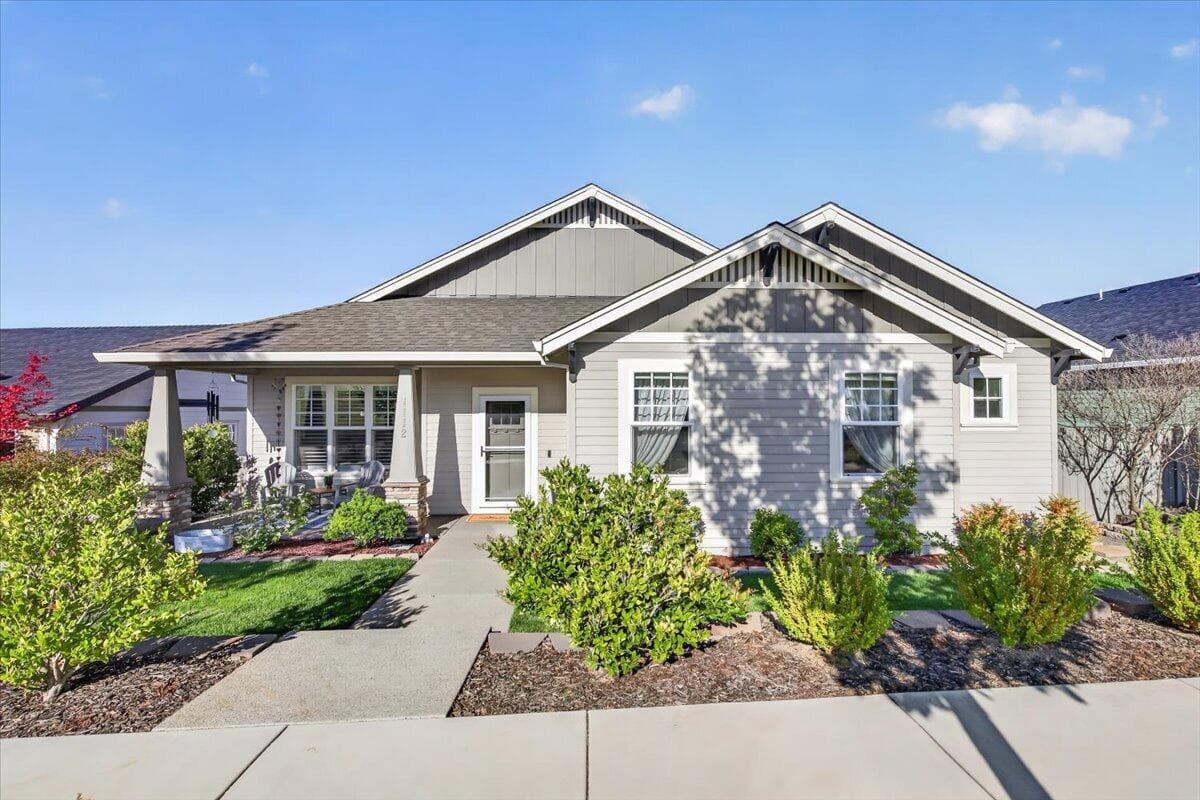 1112 Stanford