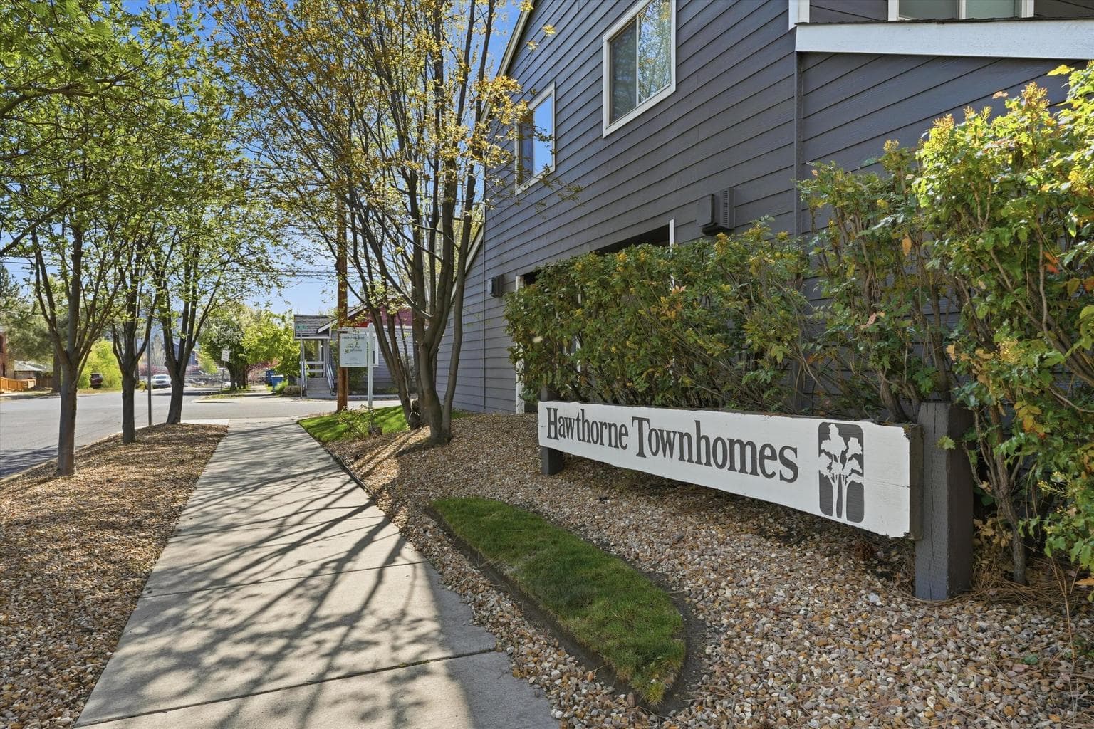 Photo of 111 Hawthorne 1 of 30