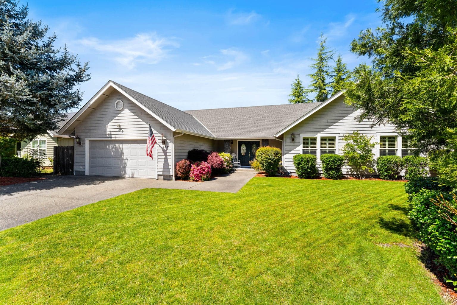 1206 Devonshire
