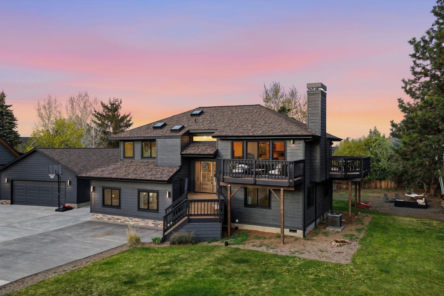 Photo of 63276 Eastview 2 of 51