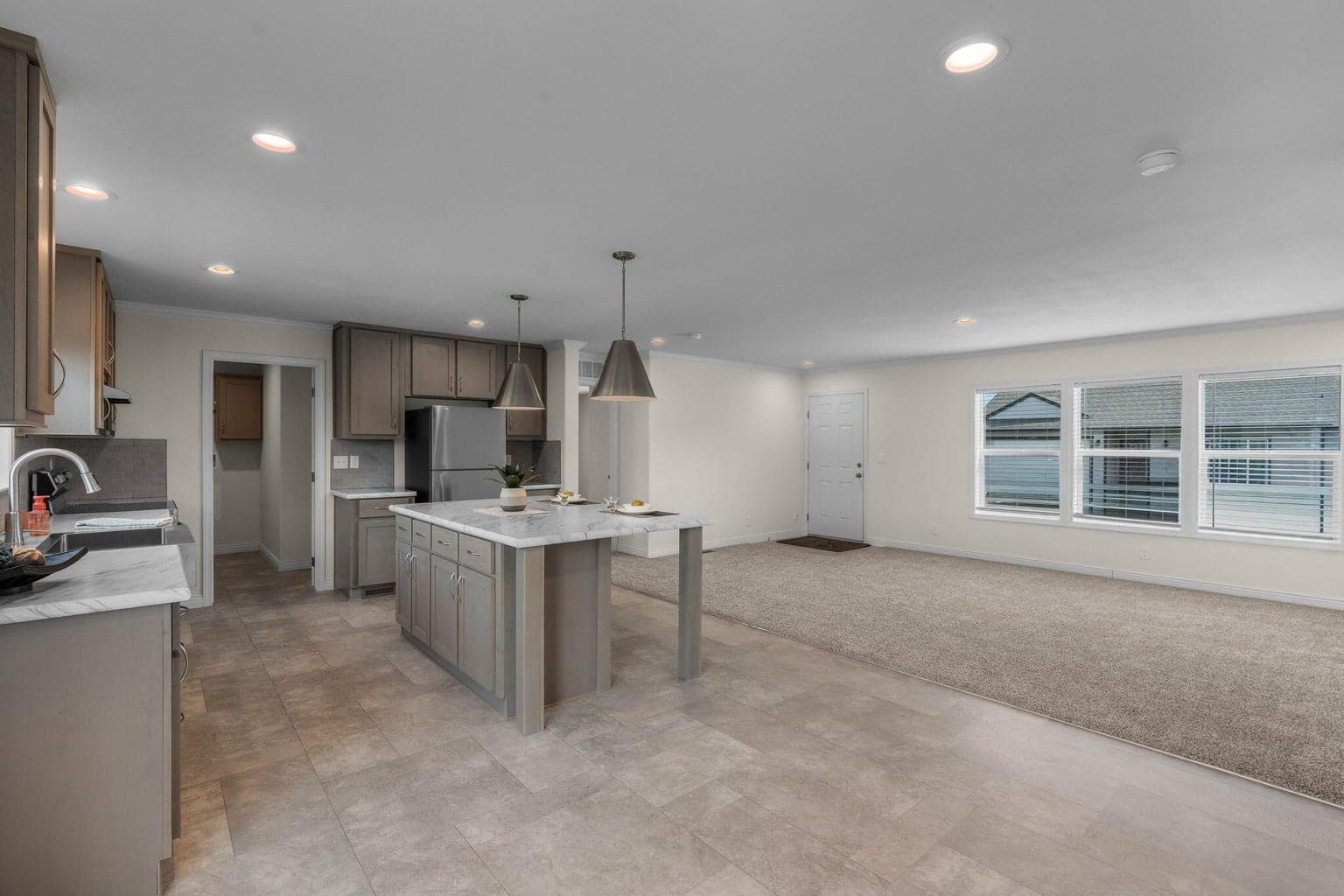 Nice open kitchen to the living room