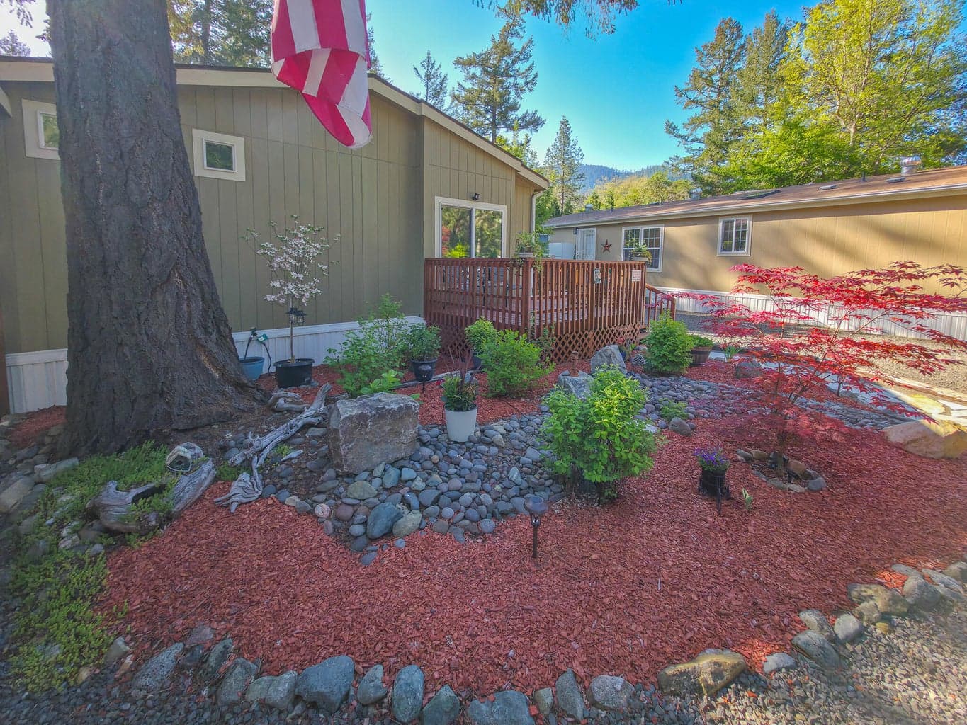 Photo of 537 Thompson Creek 2 of 30