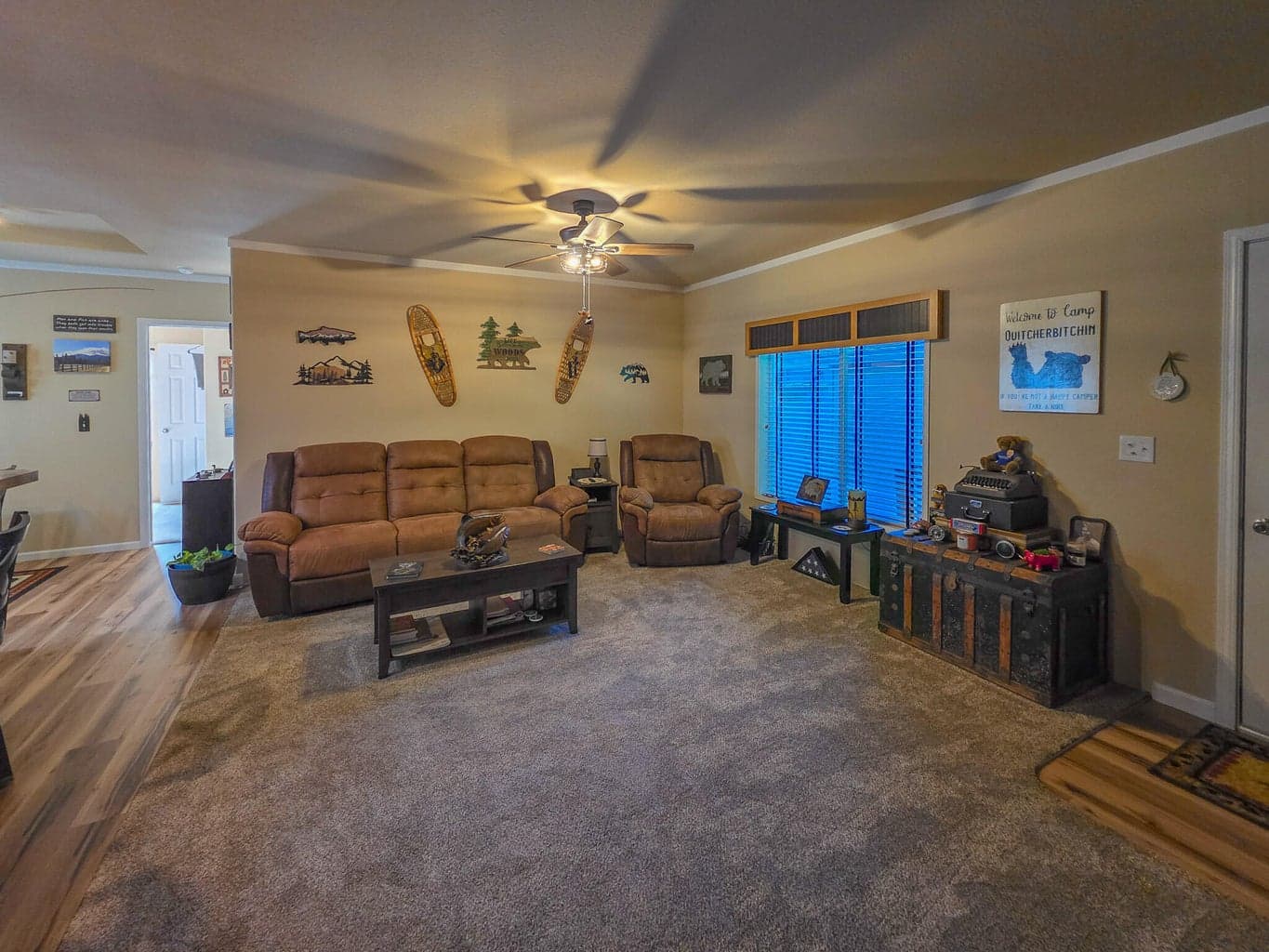 Photo of 537 Thompson Creek 4 of 30