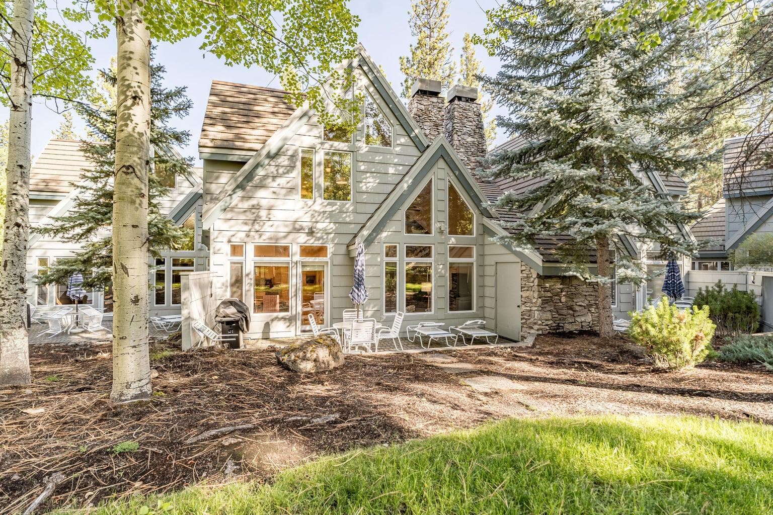 57022 Peppermill
