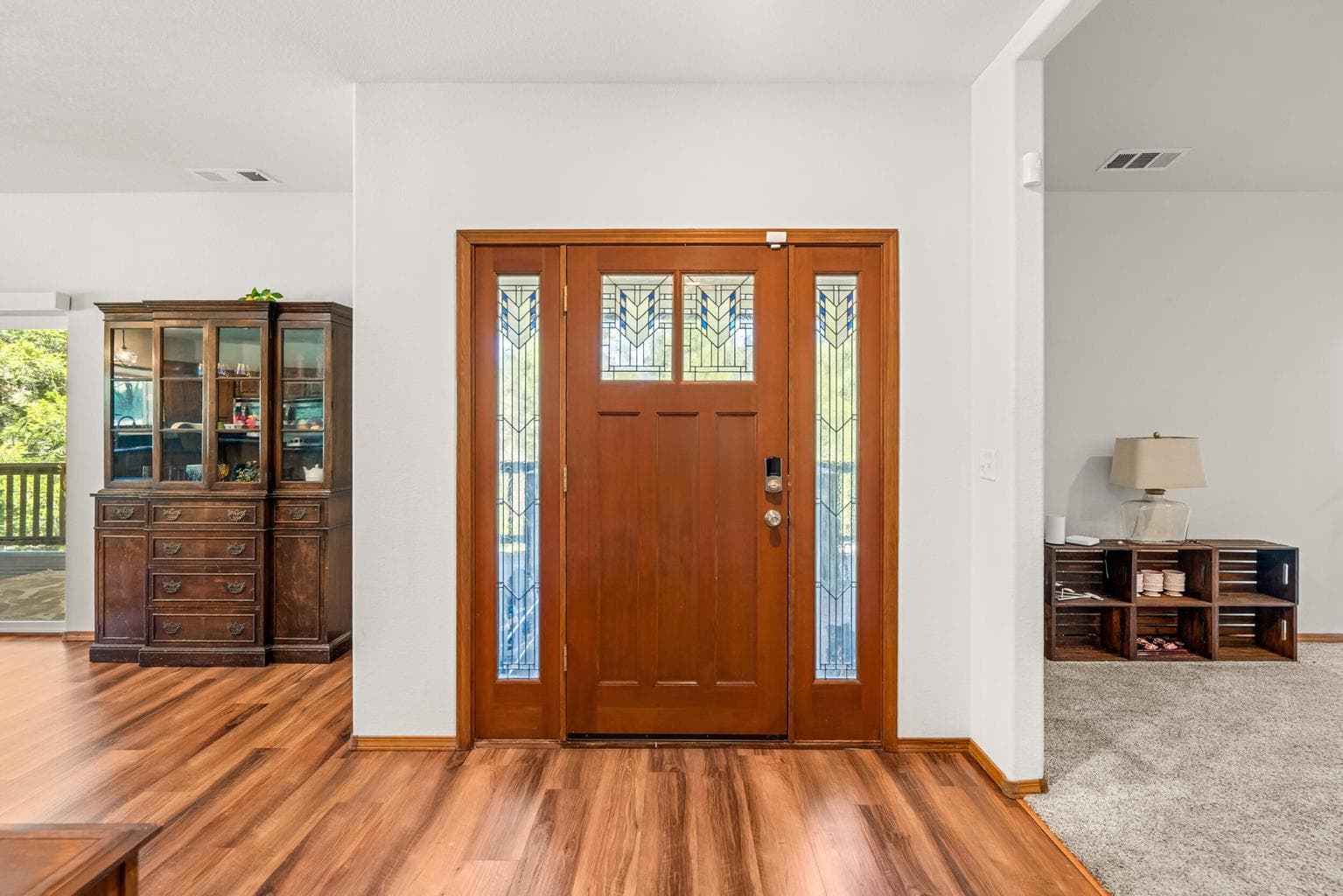 Photo of 2295 Evans Creek 5 of 51
