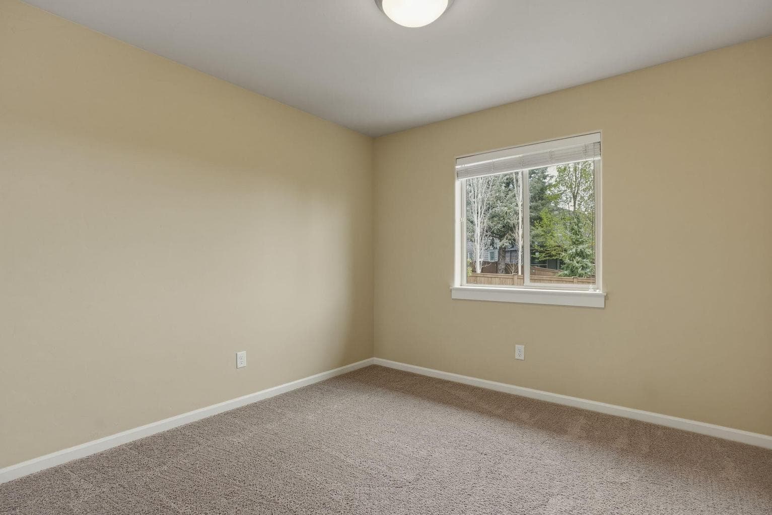 Photo of 20724 Sierra Drive 20 of 38