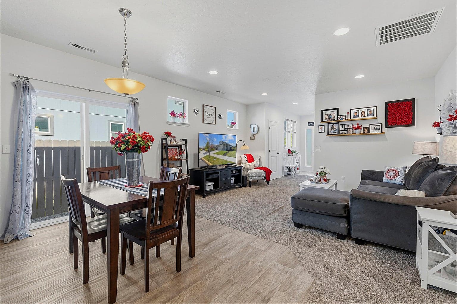 Photo of 2426 NW Ivy Way 13 of 33