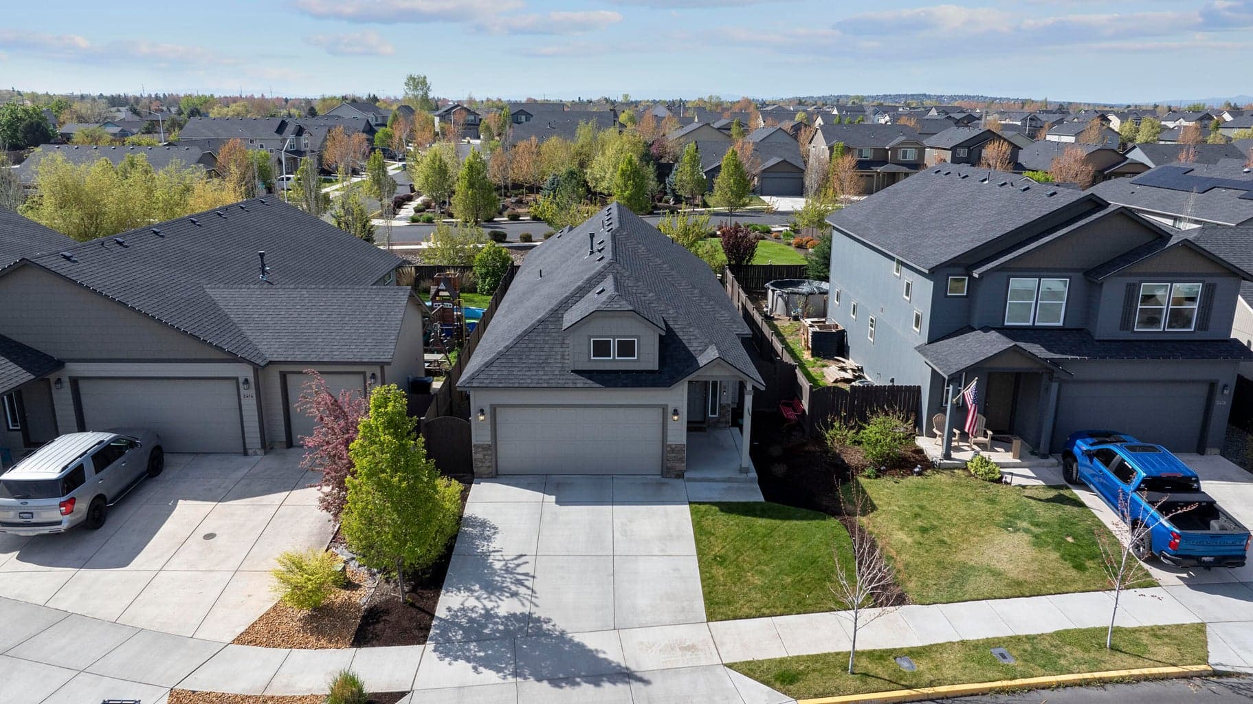 Photo of 2426 NW Ivy Way 31 of 33