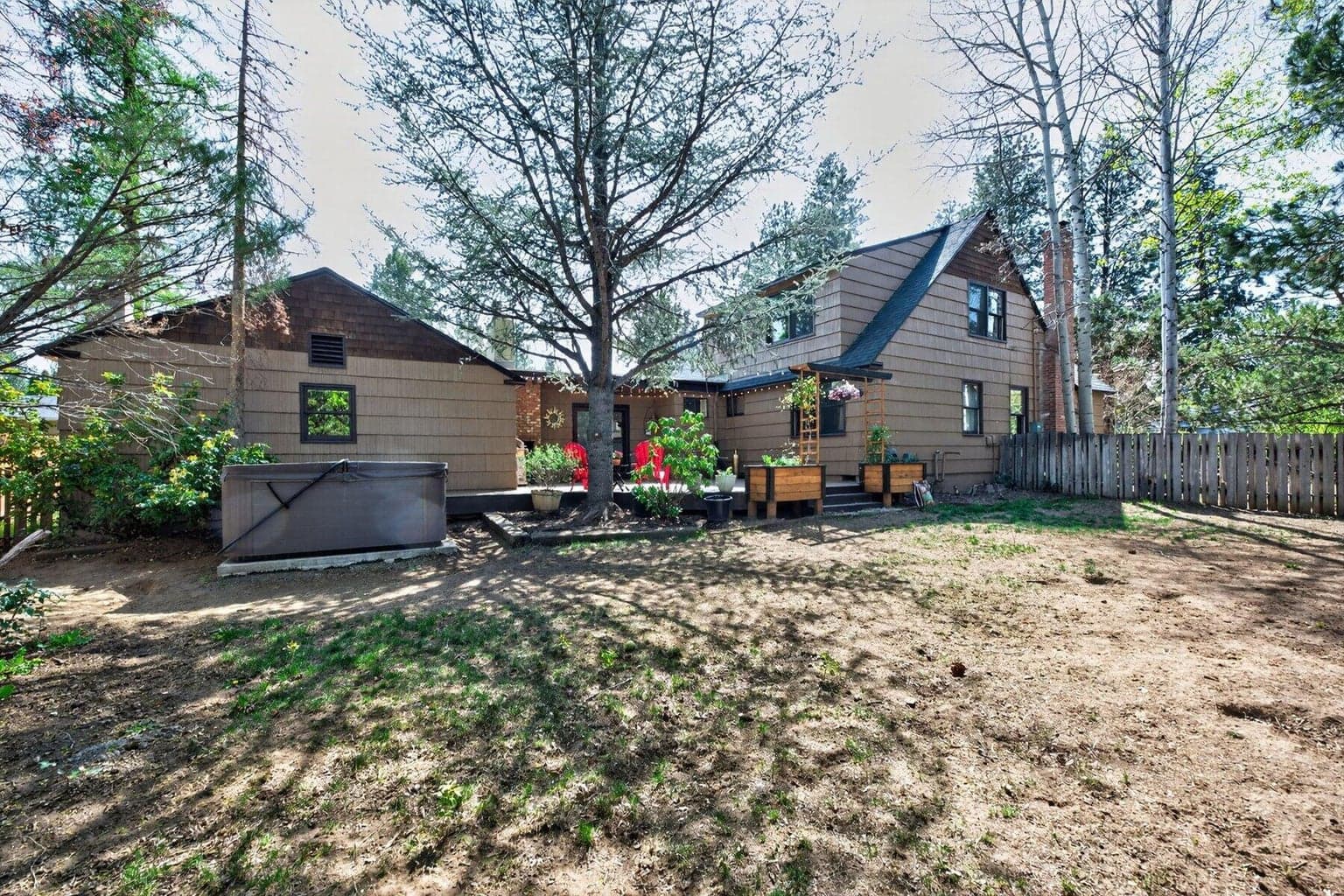 Photo of 714 NE 10th Street 45 of 49