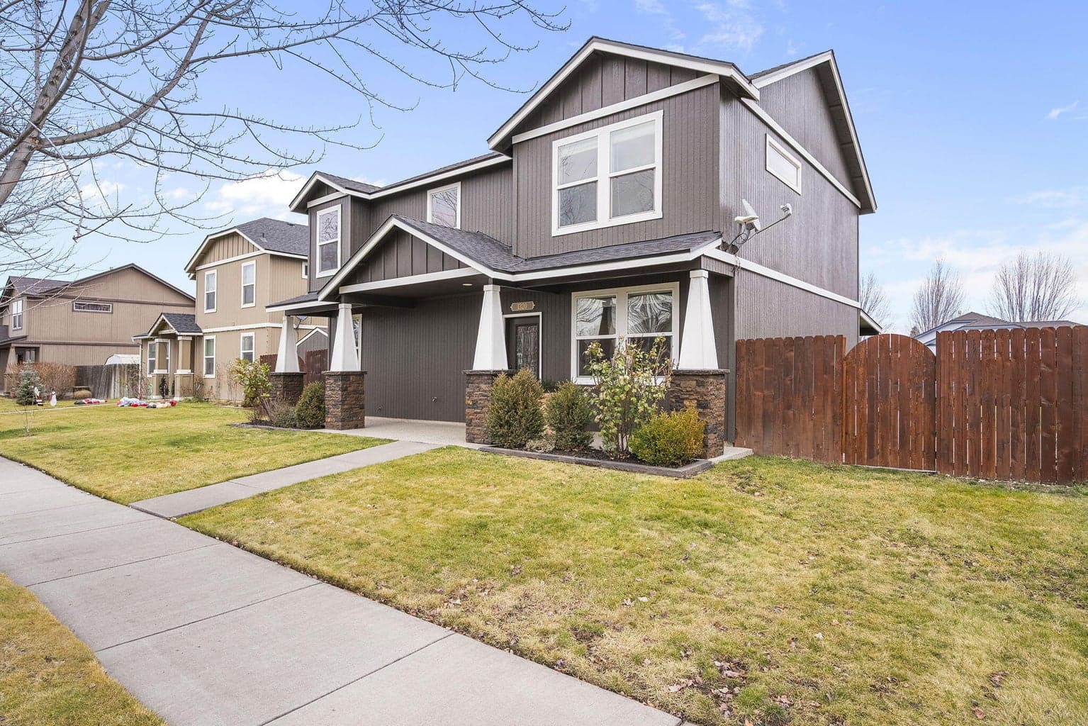 Photo of 1320 3rd 2 of 33