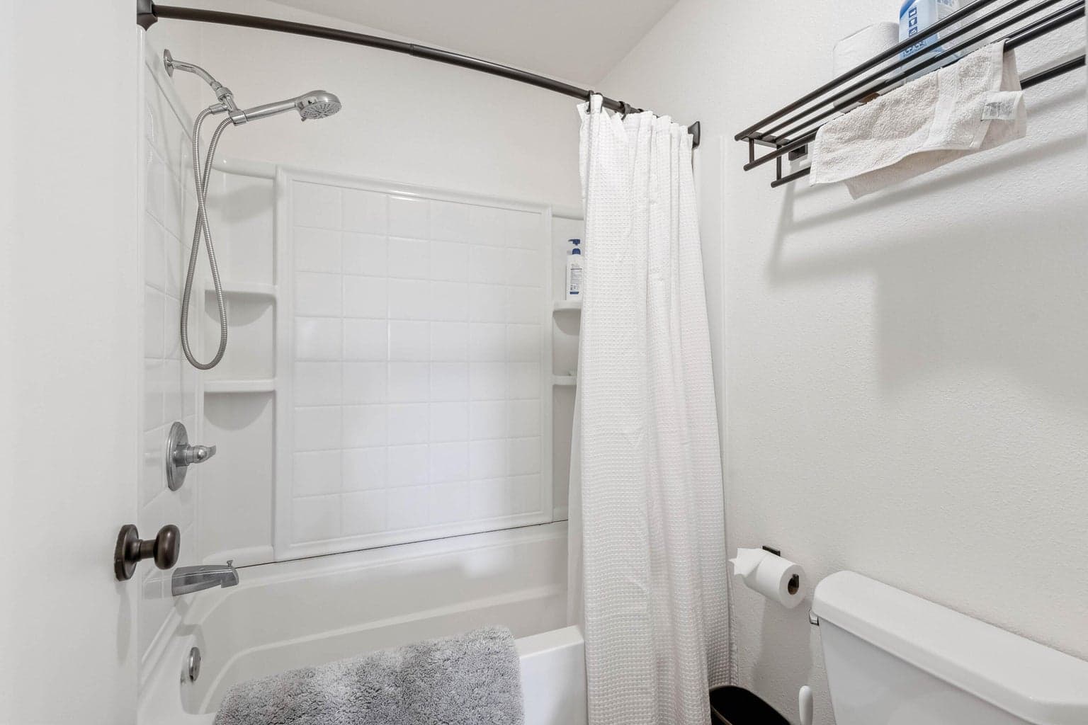 Photo of 18575 SW Century Drive 13 of 26