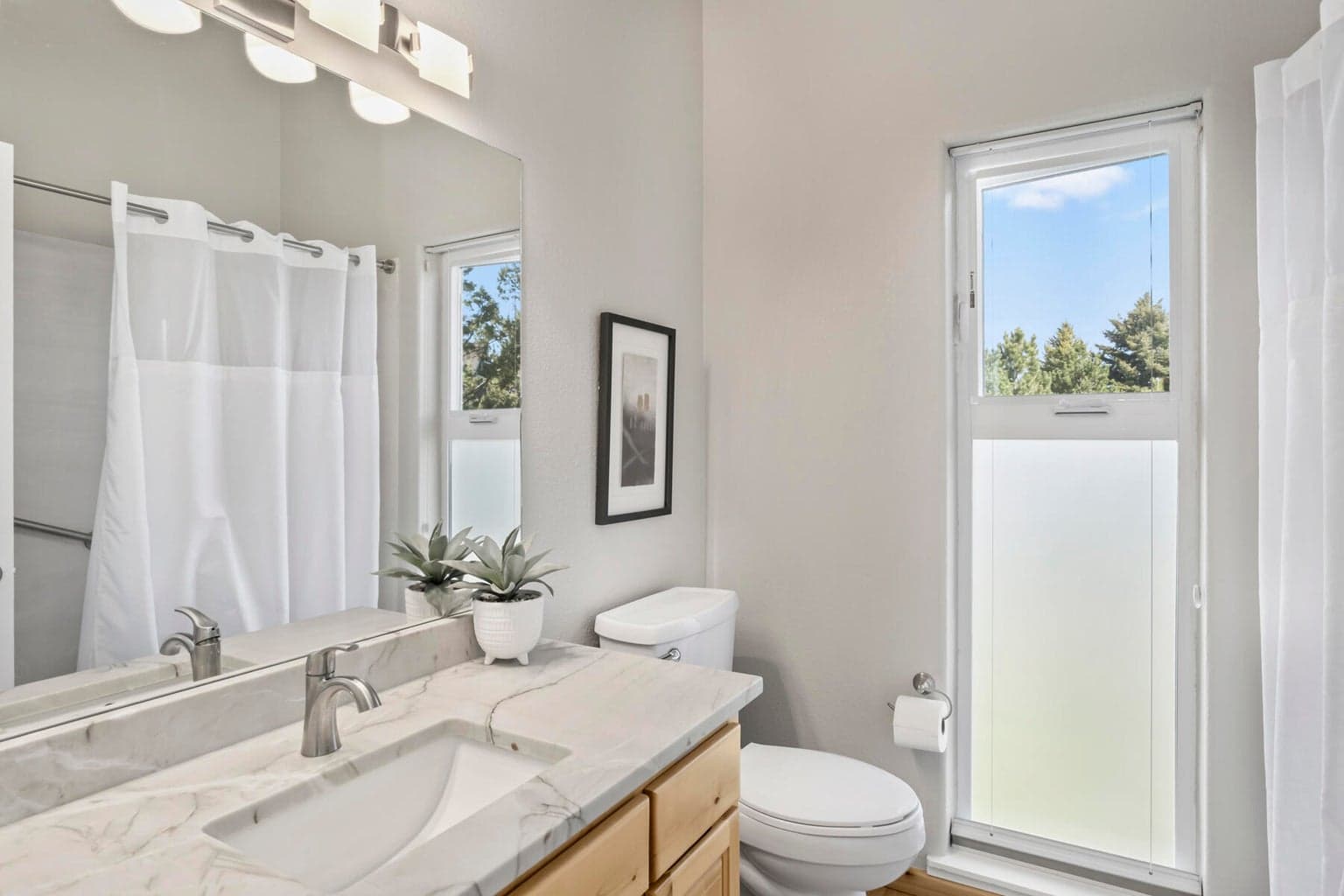 Photo of 1938 Osprey Drive 25 of 40