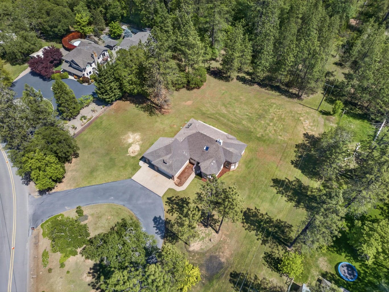 Photo of 459 Savage Creek 1 of 58