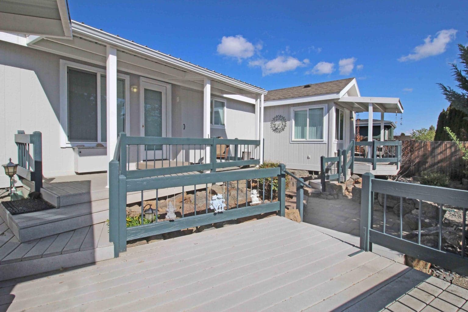 Additional View to feature the Sun Deck. Work on that tan!
