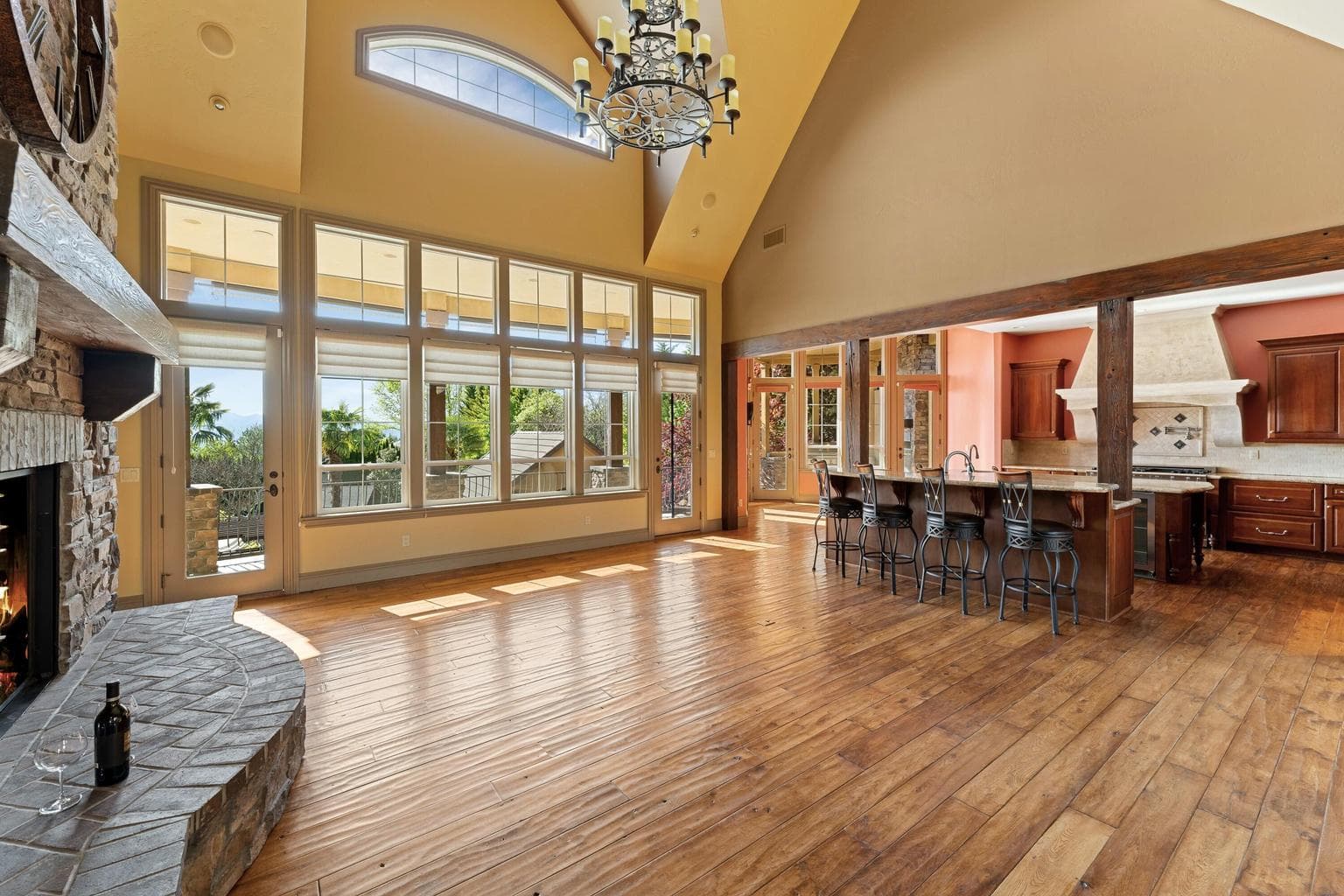 Photo of 5637 Saddle Ridge 4 of 55