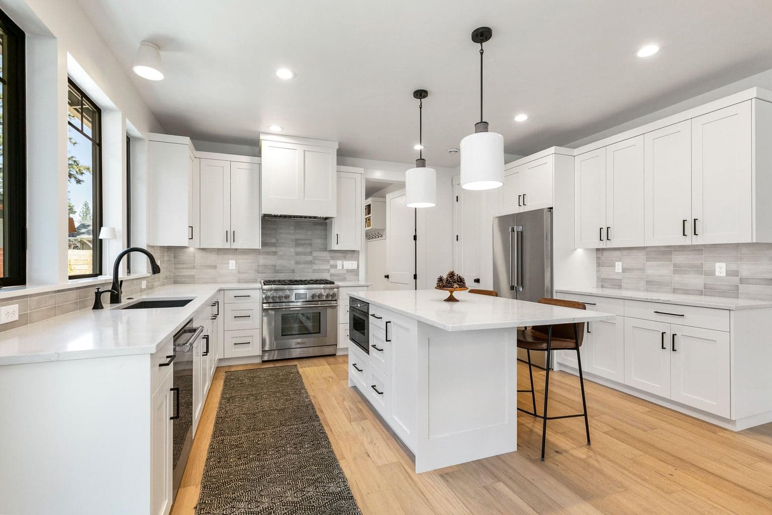 Photo of 3118 NW Mayer Place 11 of 33