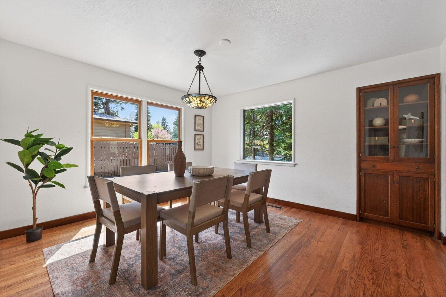 Photo of 714 10th 3 of 49