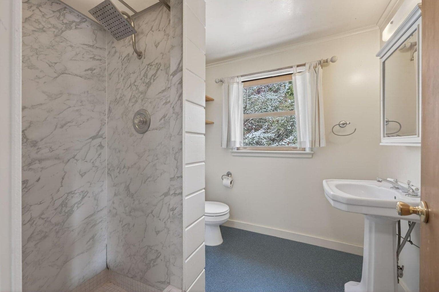 Photo of 714 NE 10th Street 34 of 49