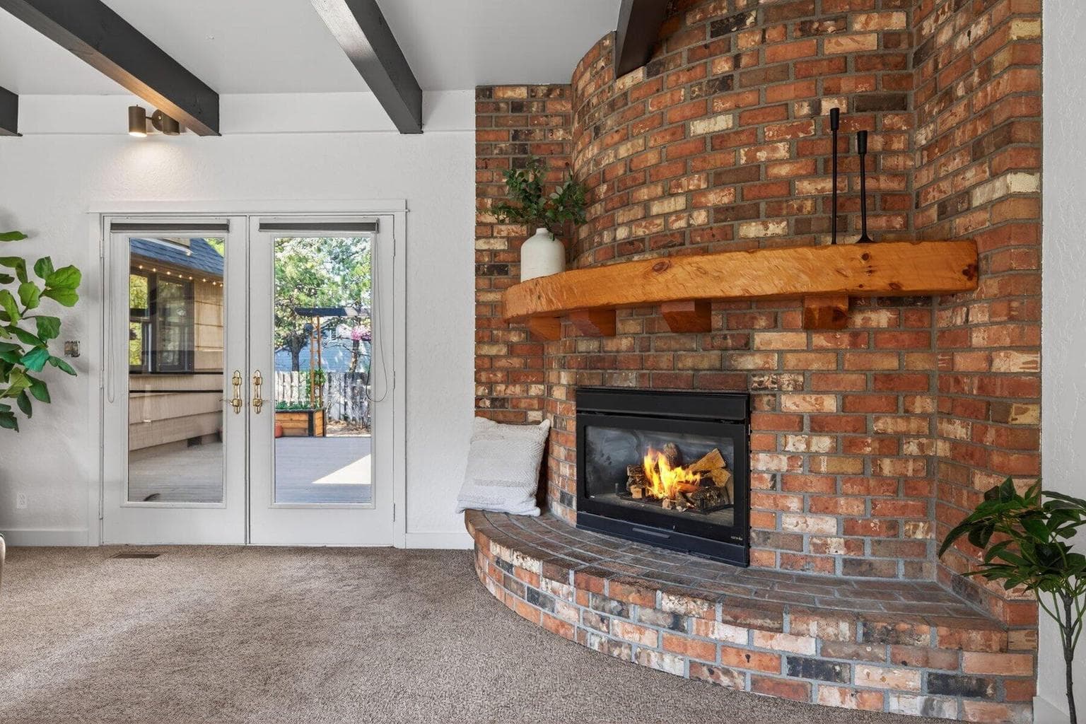 Photo of 714 NE 10th Street 20 of 49