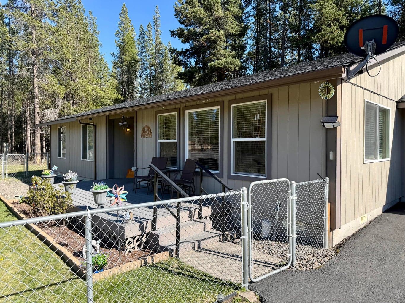 Photo of 1314 Crescent Cutoff 3 of 33