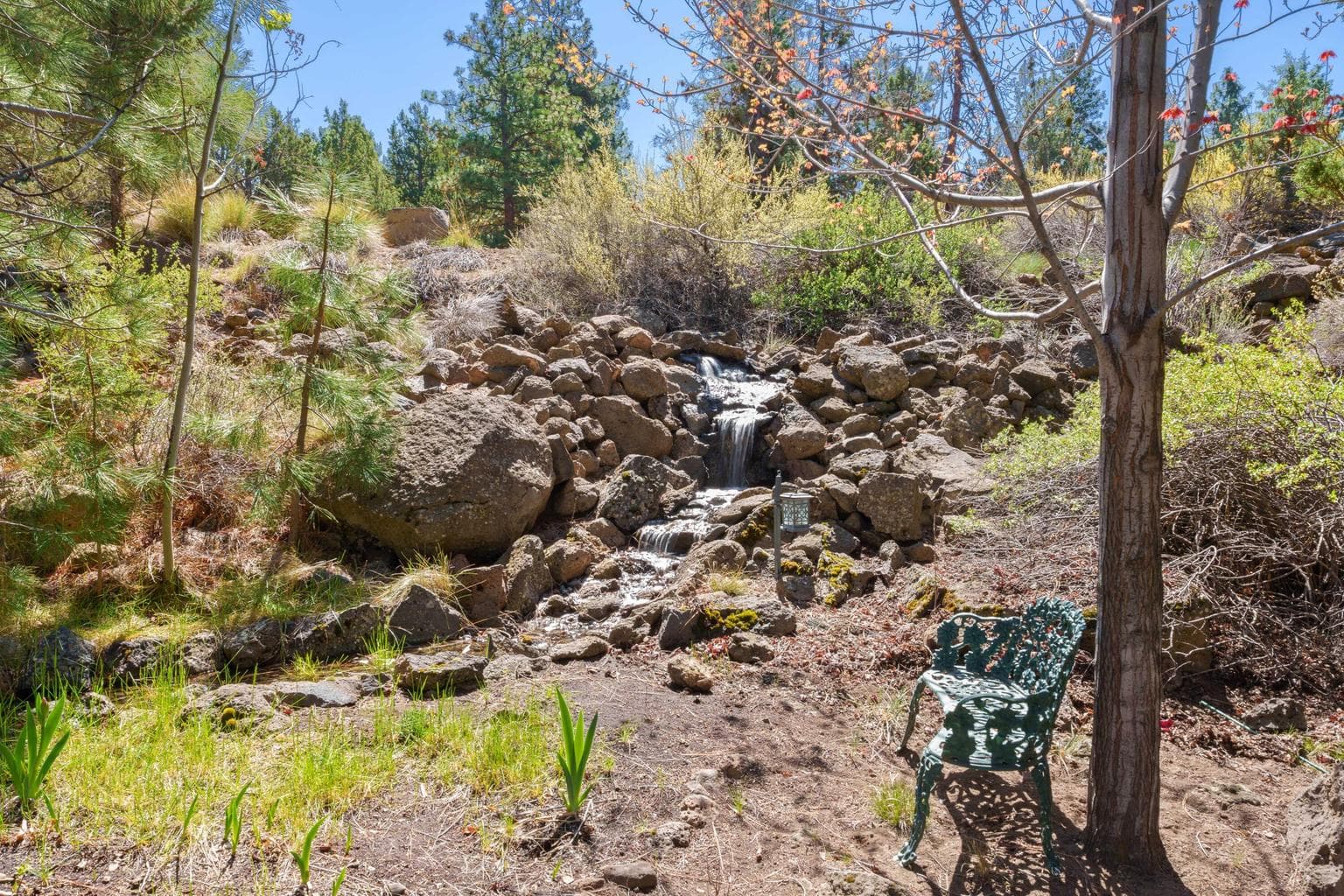 Photo of 4057 NW Northcliff 47 of 55