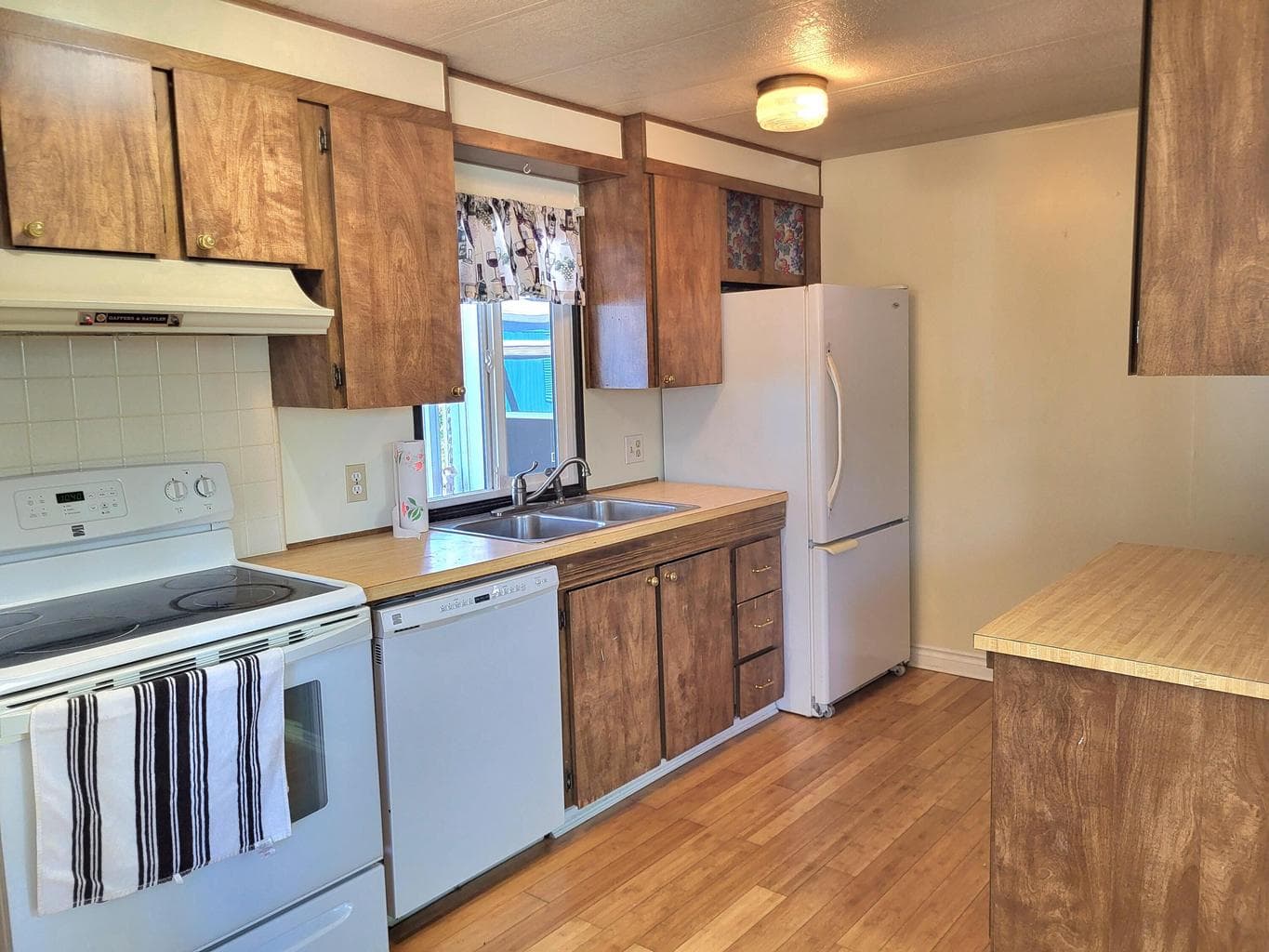 2385 Table Rock