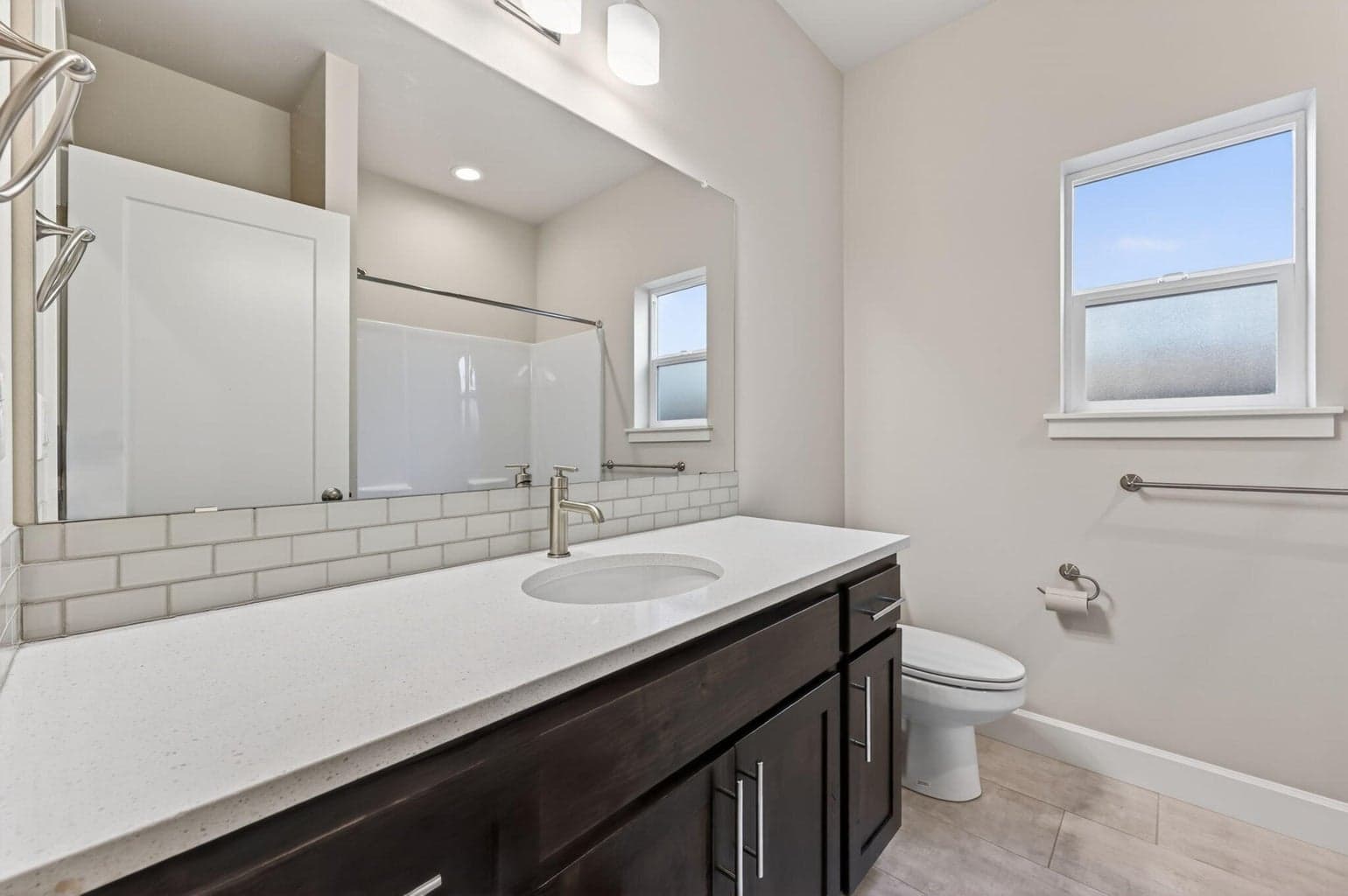 Photo of 4946 SW Zenith Avenue 19 of 34