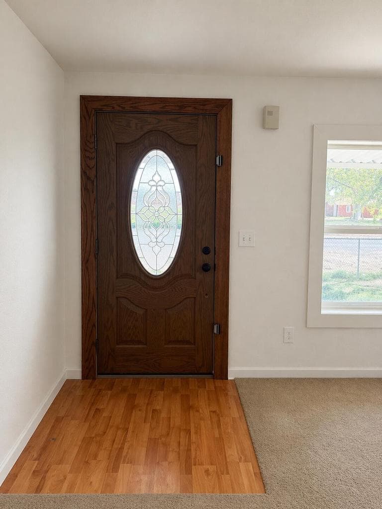 Photo of 105 Willow 4 of 20