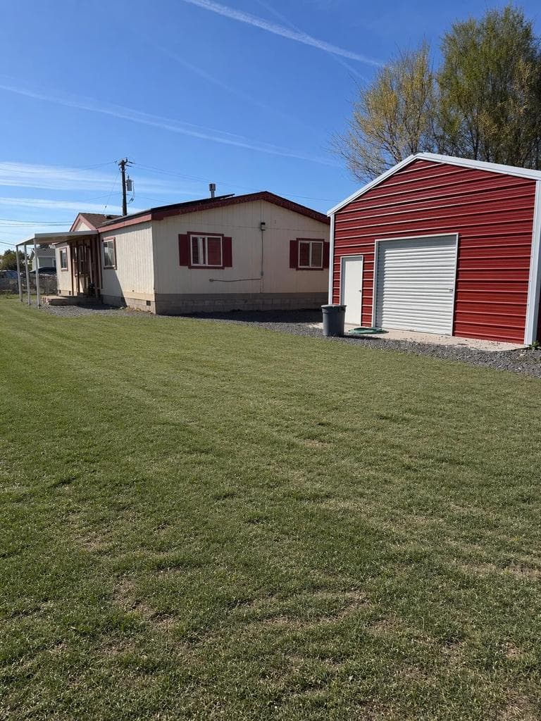 Photo of 105 Willow 3 of 20
