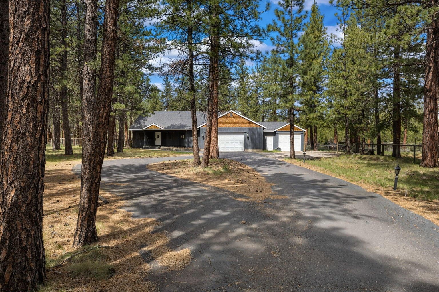 Photo of 14474 Crossroads 2 of 50