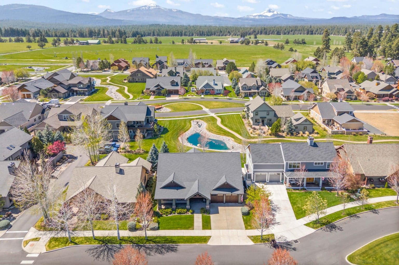 Photo of 679 Birch 2 of 41
