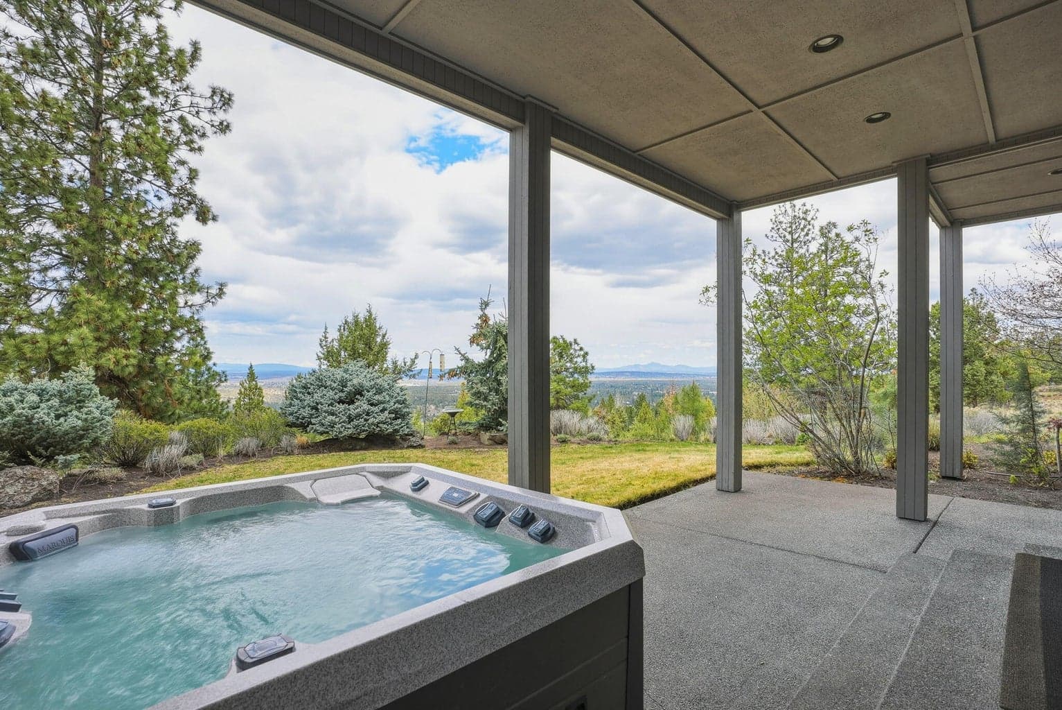 Photo of 3072 NW Duffy Drive 42 of 56