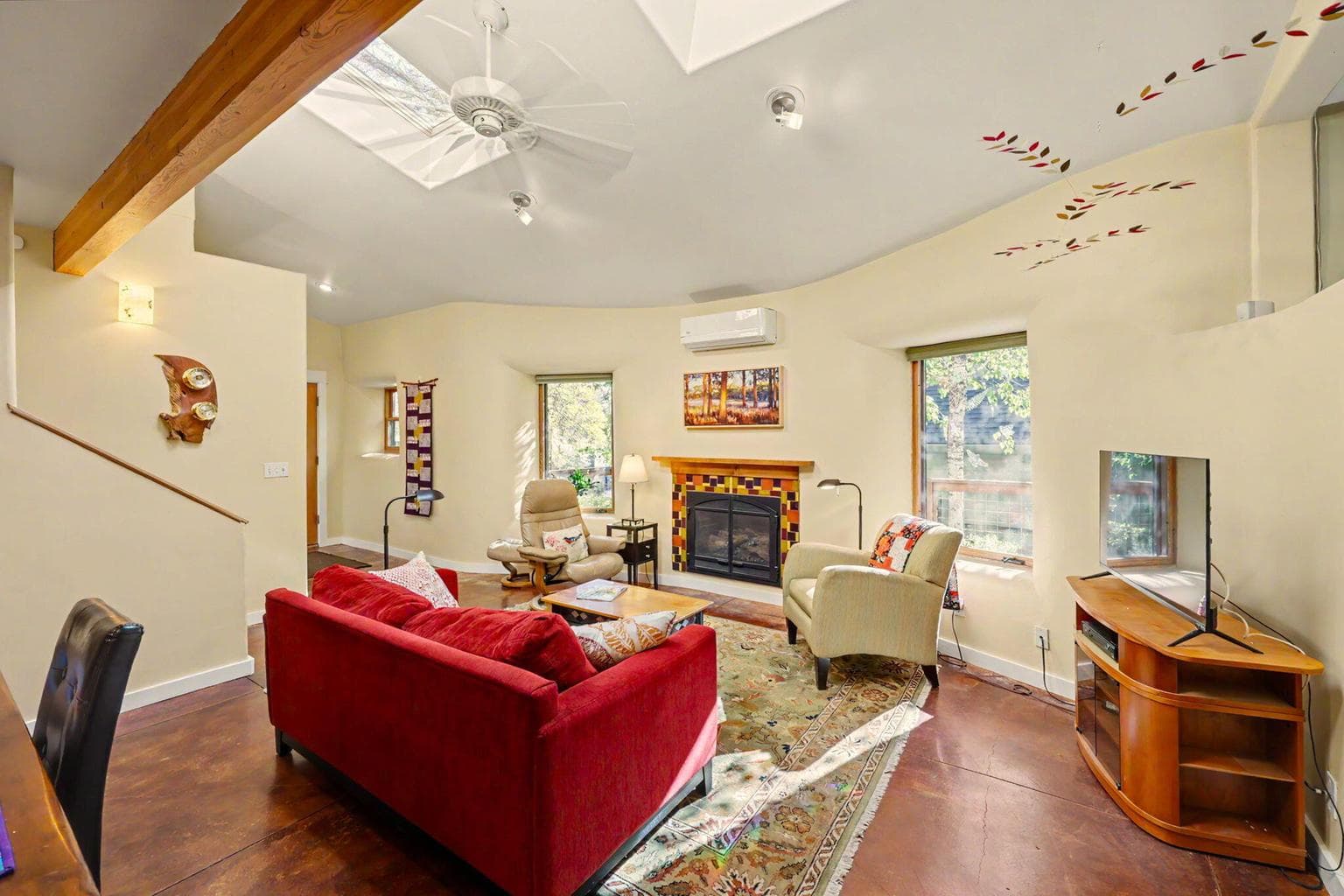 Photo of 210 Oak Knoll 3 of 66