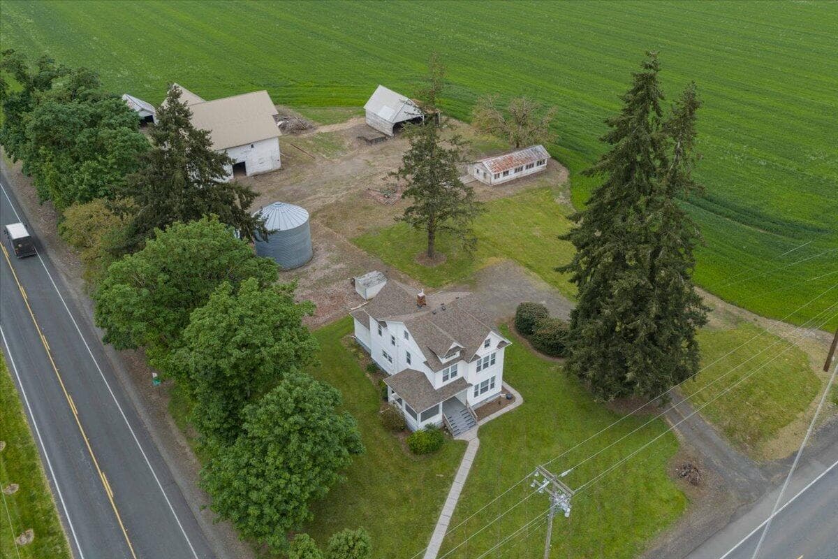 Photo of 15361 Jefferson Highway 99E 2 of 52