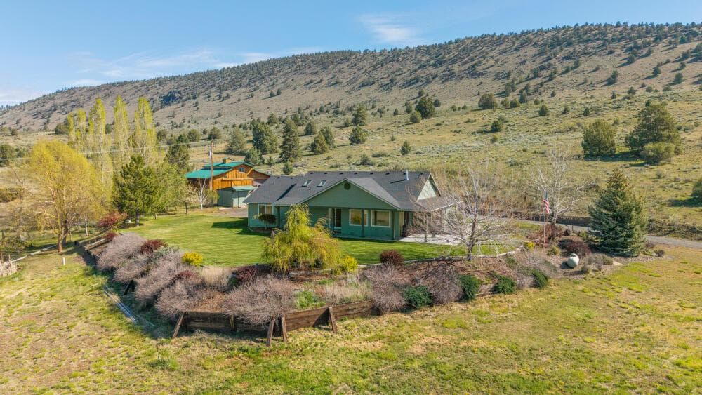 Photo of 12445 Highway 140 2 of 77
