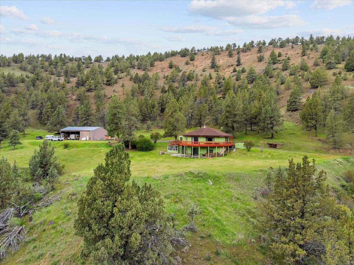 20480 Hwy 395 N