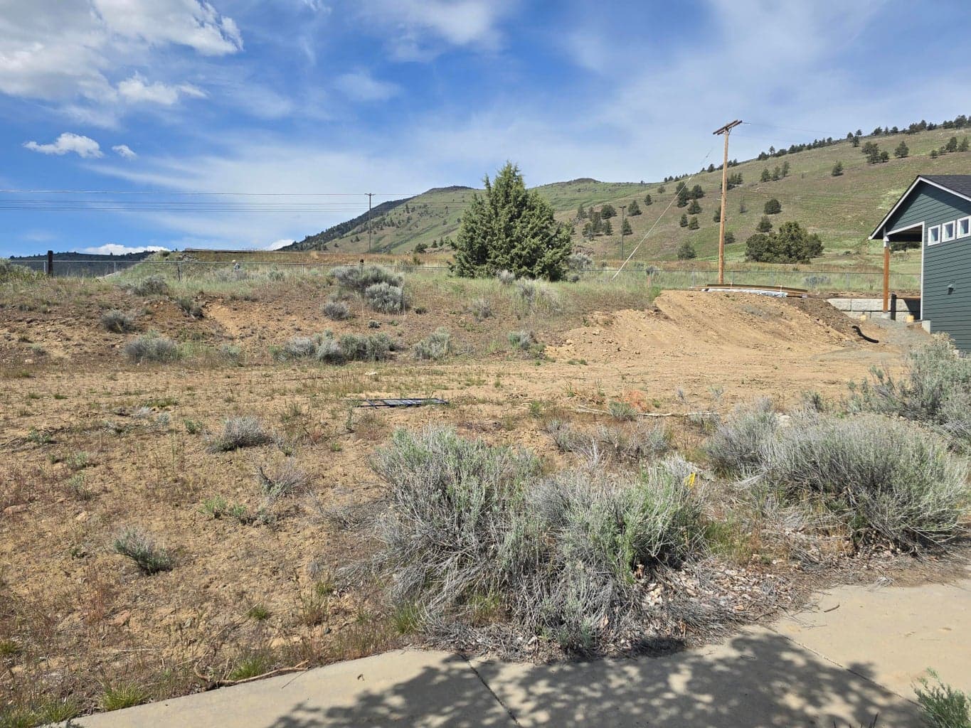 6029 Dove Hollow, Klamath Falls, 97603
