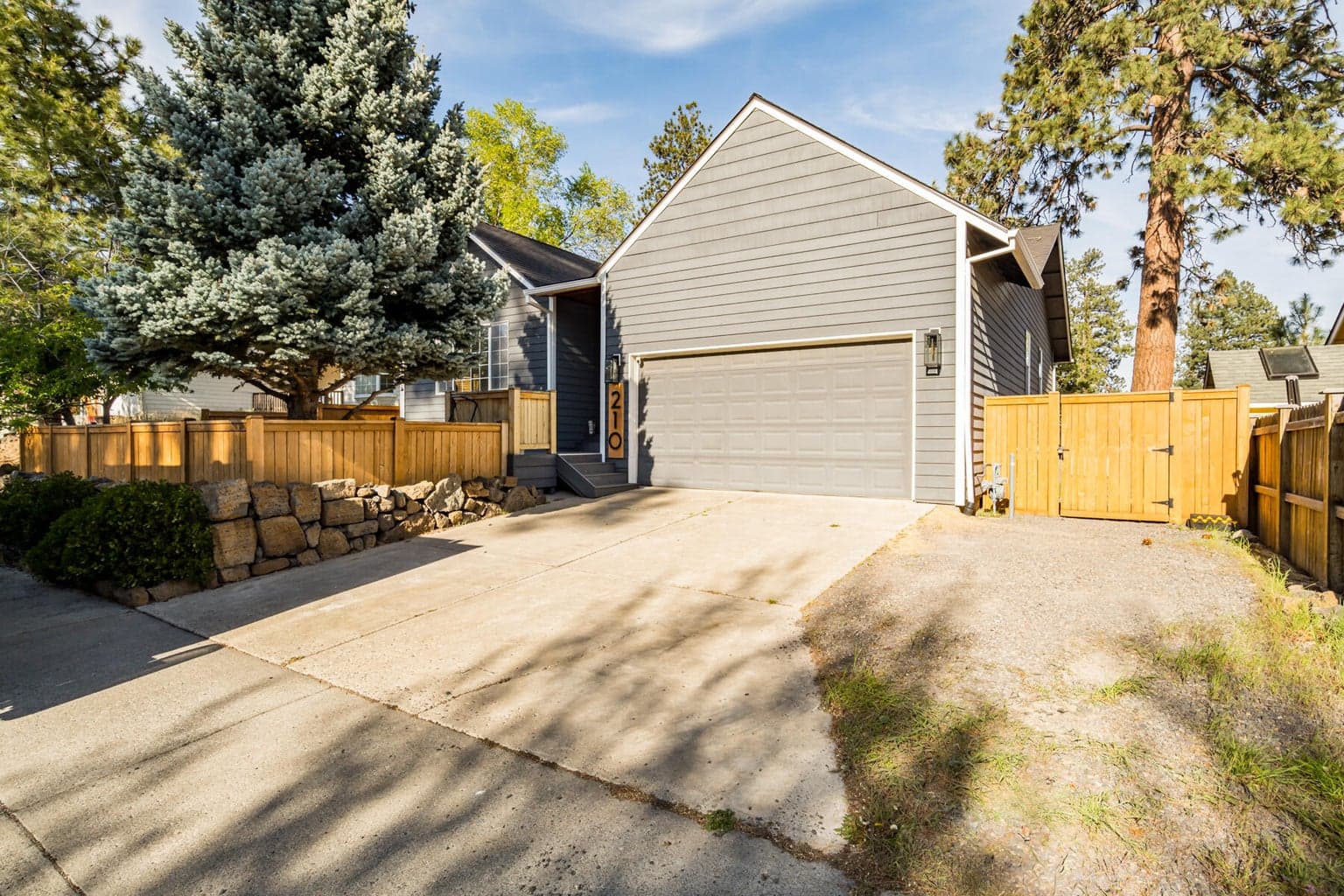 210 NE Alpenview Ln, Bend, OR 97701 with RV Parking