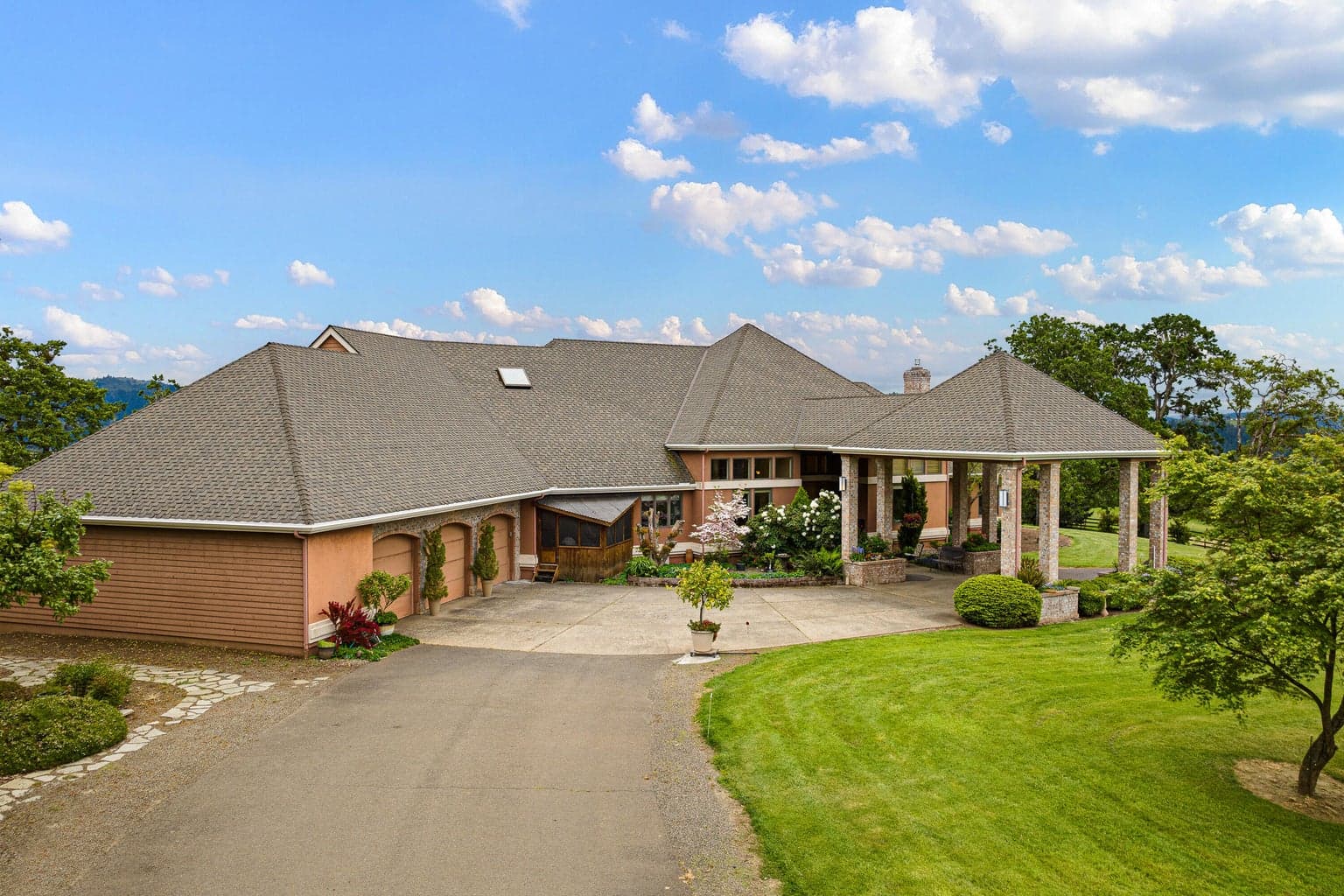 Photo of 375 Bella Hills 3 of 89