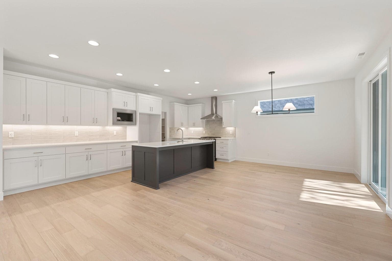 Photo of 61177 SE Wagyu Drive 13 of 34