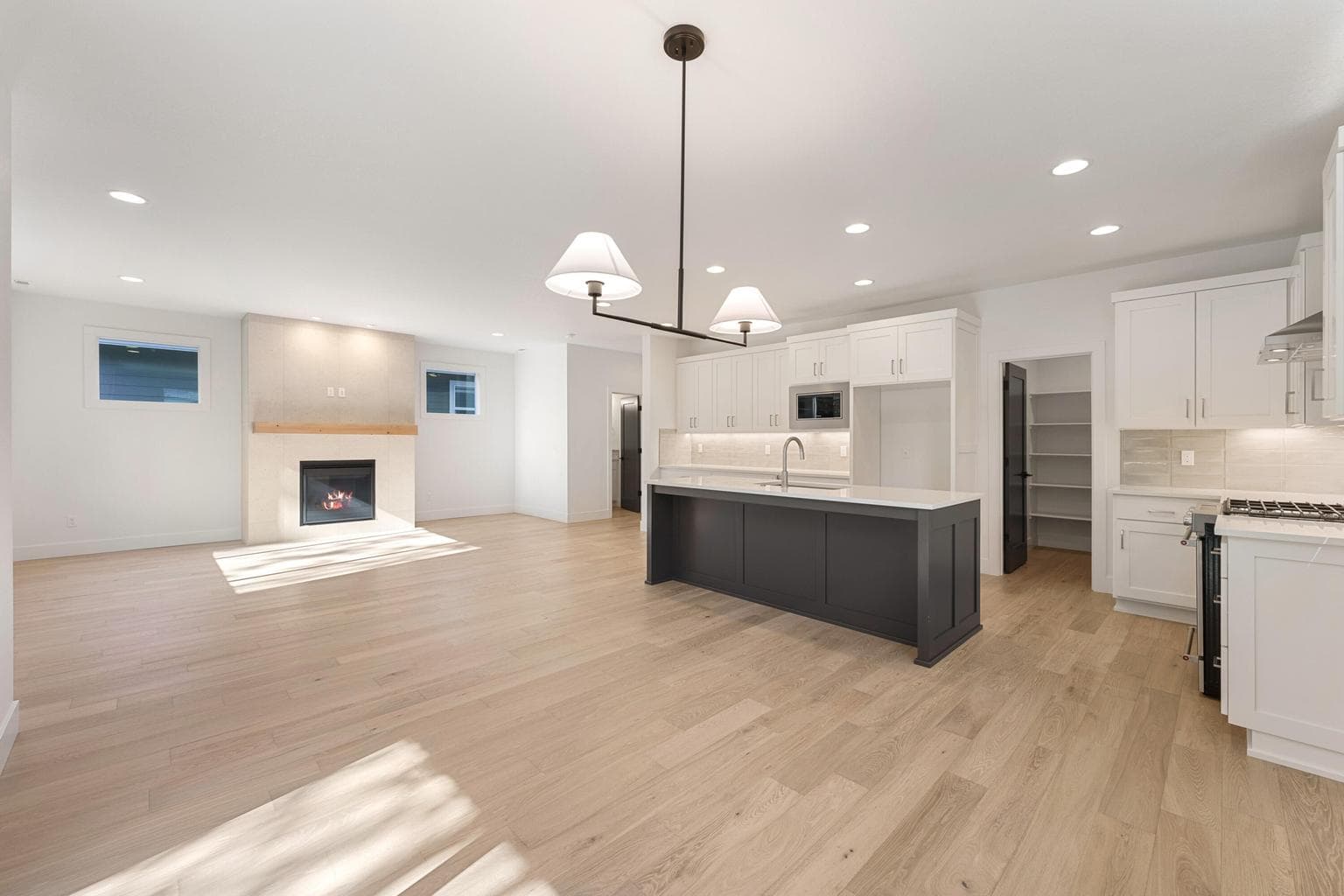 Photo of 61177 SE Wagyu Drive 18 of 34