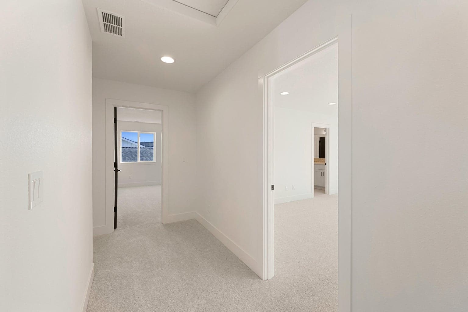 Photo of 61177 SE Wagyu Drive 19 of 34
