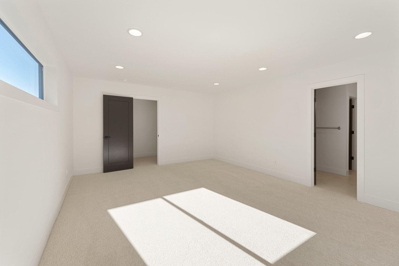 Photo of 61177 SE Wagyu Drive 21 of 34
