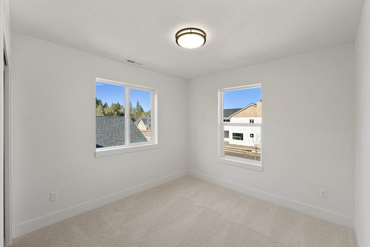 Photo of 61177 SE Wagyu Drive 28 of 34