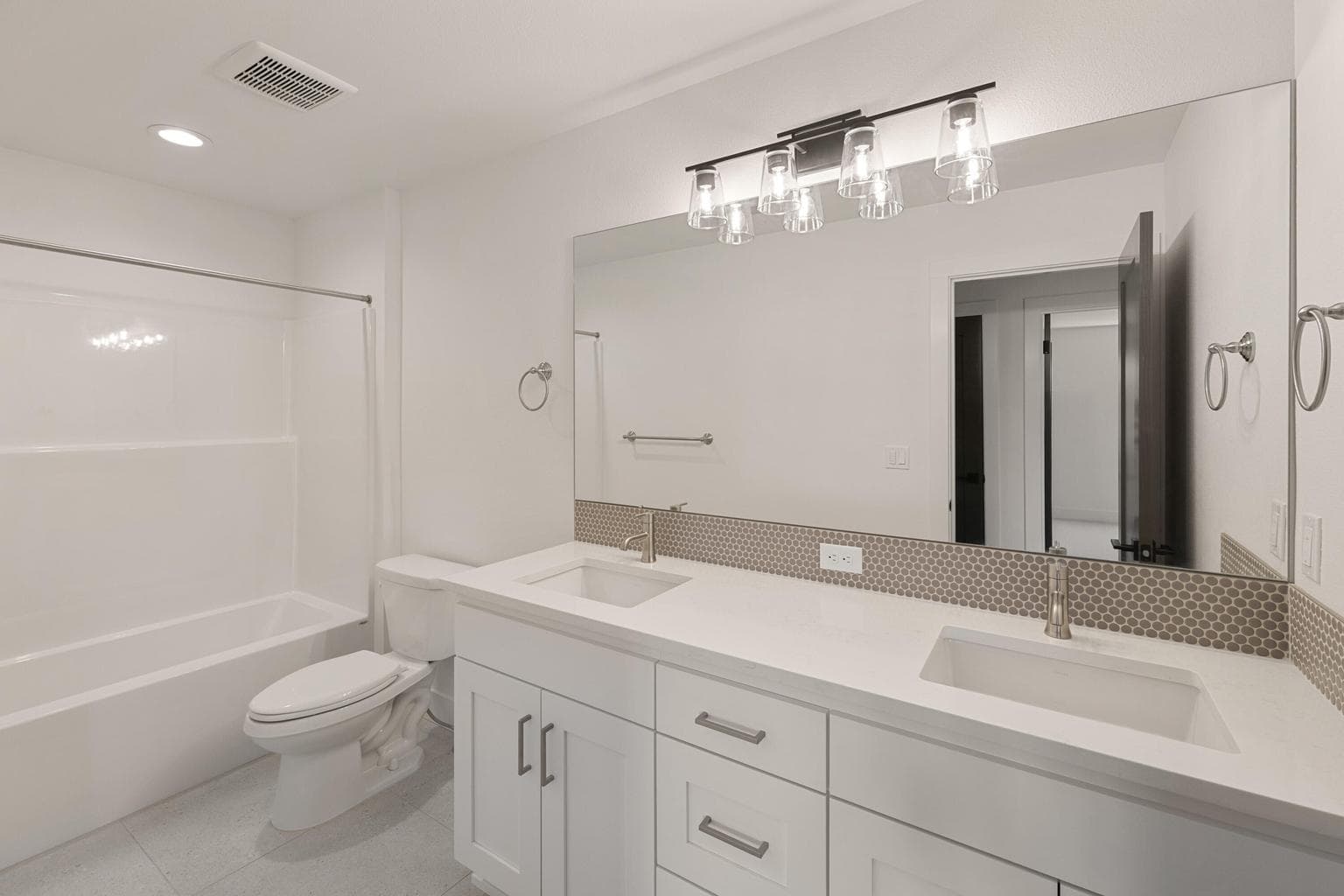 Photo of 61177 SE Wagyu Drive 30 of 34